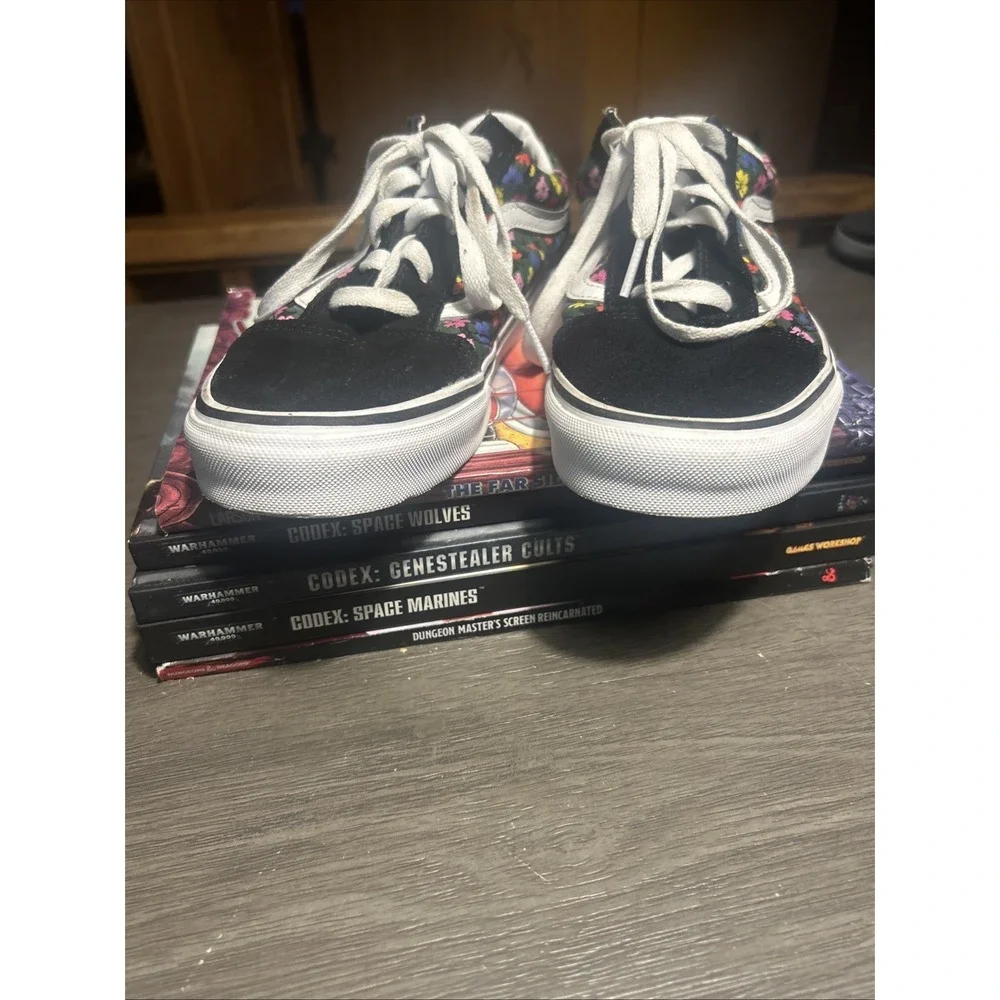 Vans 9 Women's Old Skool Pressed Floral Low Top Black. Very Cute And Clean - Picture 6 of 11